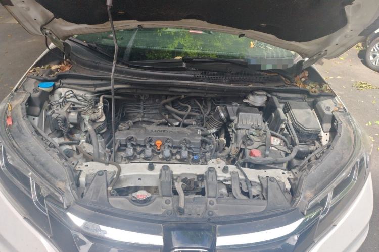 Used Honda CR-V 2016 2.0L two-wheel drive Urban Edition Engine Bay