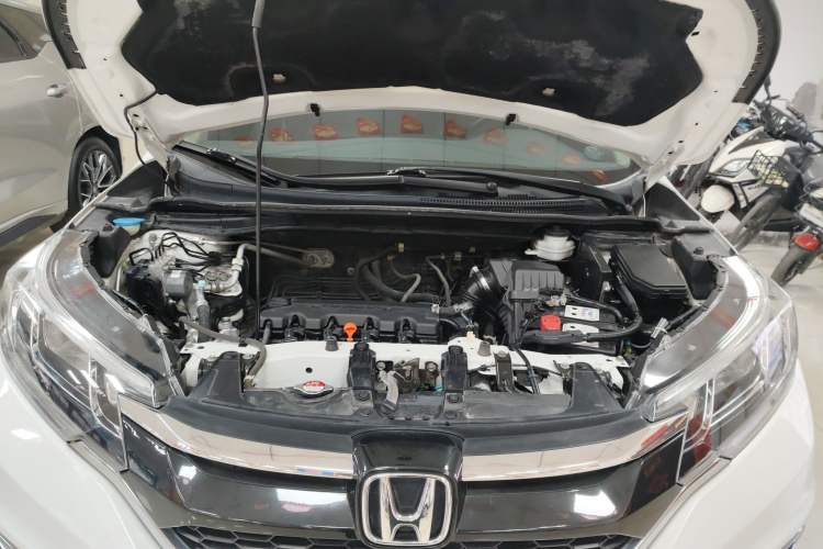 Used Honda CR-V 2016 2.0L two-wheel drive Urban Edition Engine Bay
