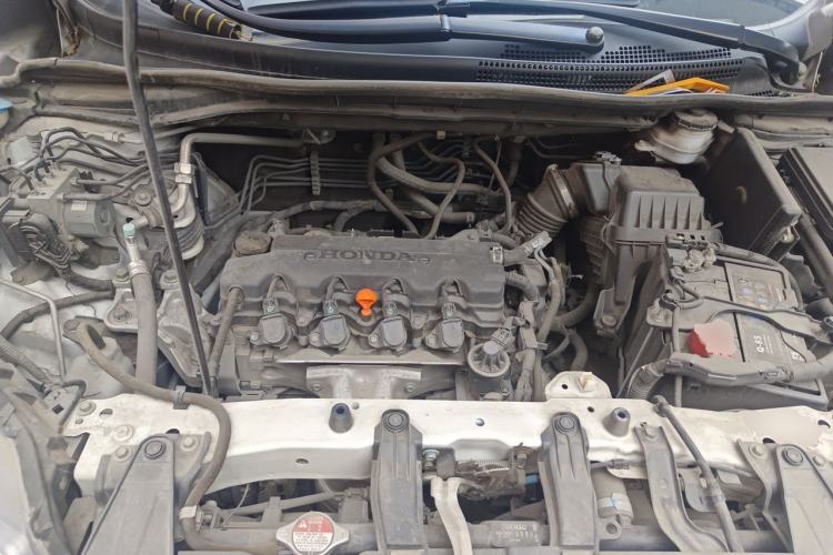 Used Honda CR-V 2016 2.0L two-wheel drive Urban Edition Engine Bay