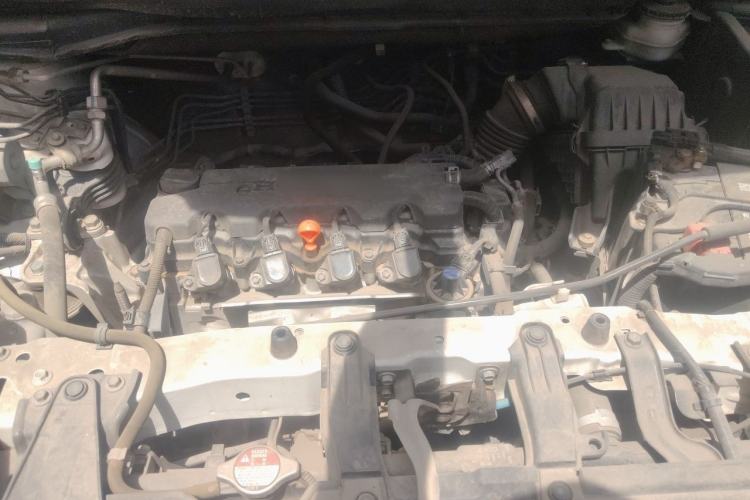 Used Honda CR-V 2016 2.0L two-wheel drive Urban Edition Engine Bay