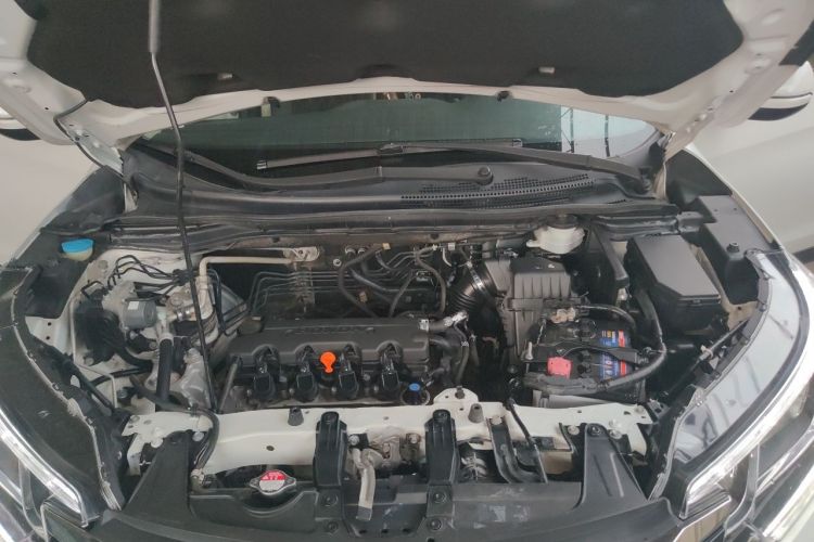 Used Honda CR-V 2016 2.0L two-wheel drive Urban Edition Engine Bay