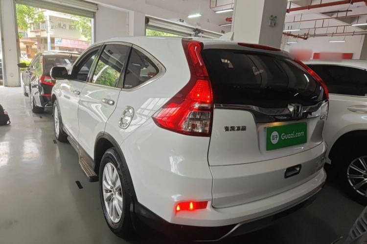 Used Honda CR-V 2016 2.0L Two-Wheel Drive Classic Edition Exterior 2