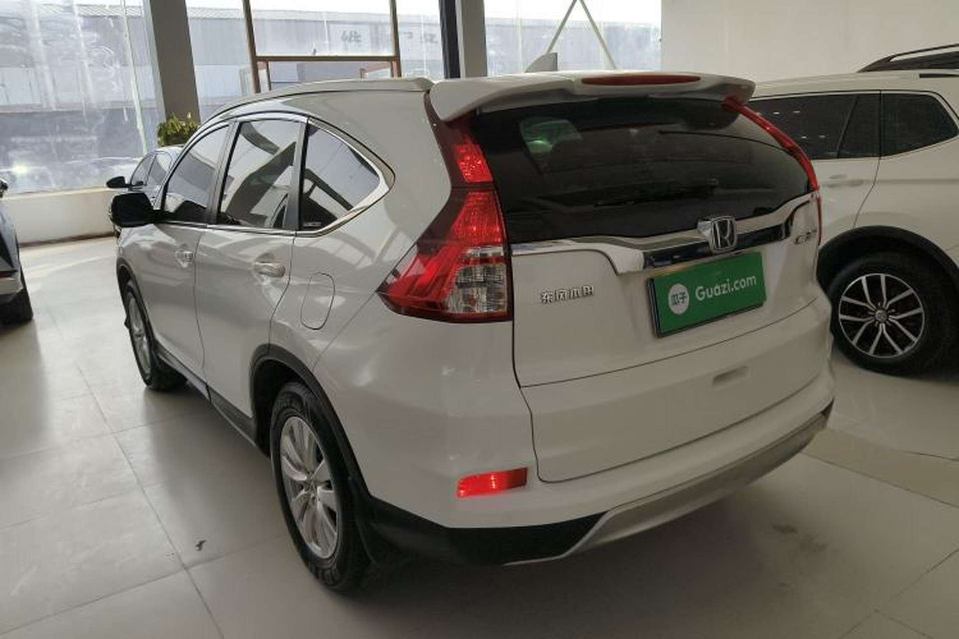 Used Honda CR-V 2016 2.0L two-wheel drive Urban Edition Exterior 2