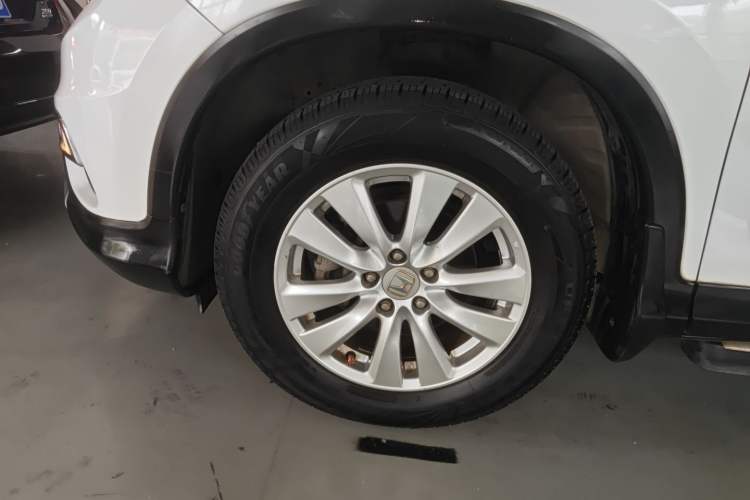 Used Honda CR-V 2016 2.0L Two-Wheel Drive Classic Edition Exterior 4
