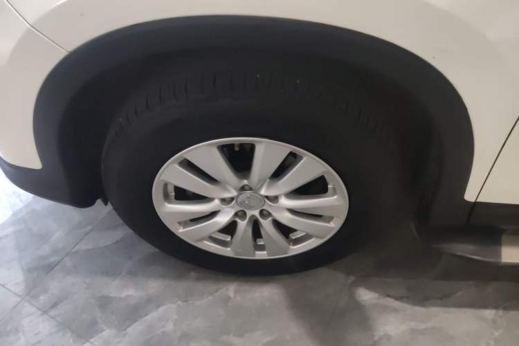 Used Honda CR-V 2016 2.0L Two-Wheel Drive Classic Edition Exterior 4