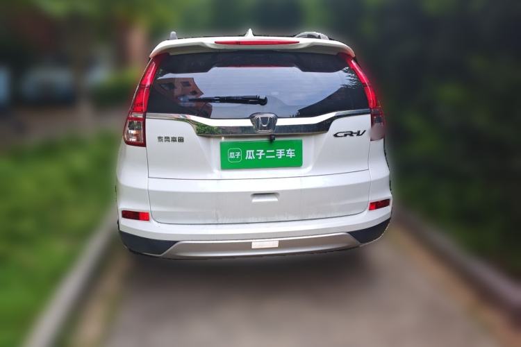 Used Honda CR-V 2016 2.0L two-wheel drive Urban Edition Exterior 4