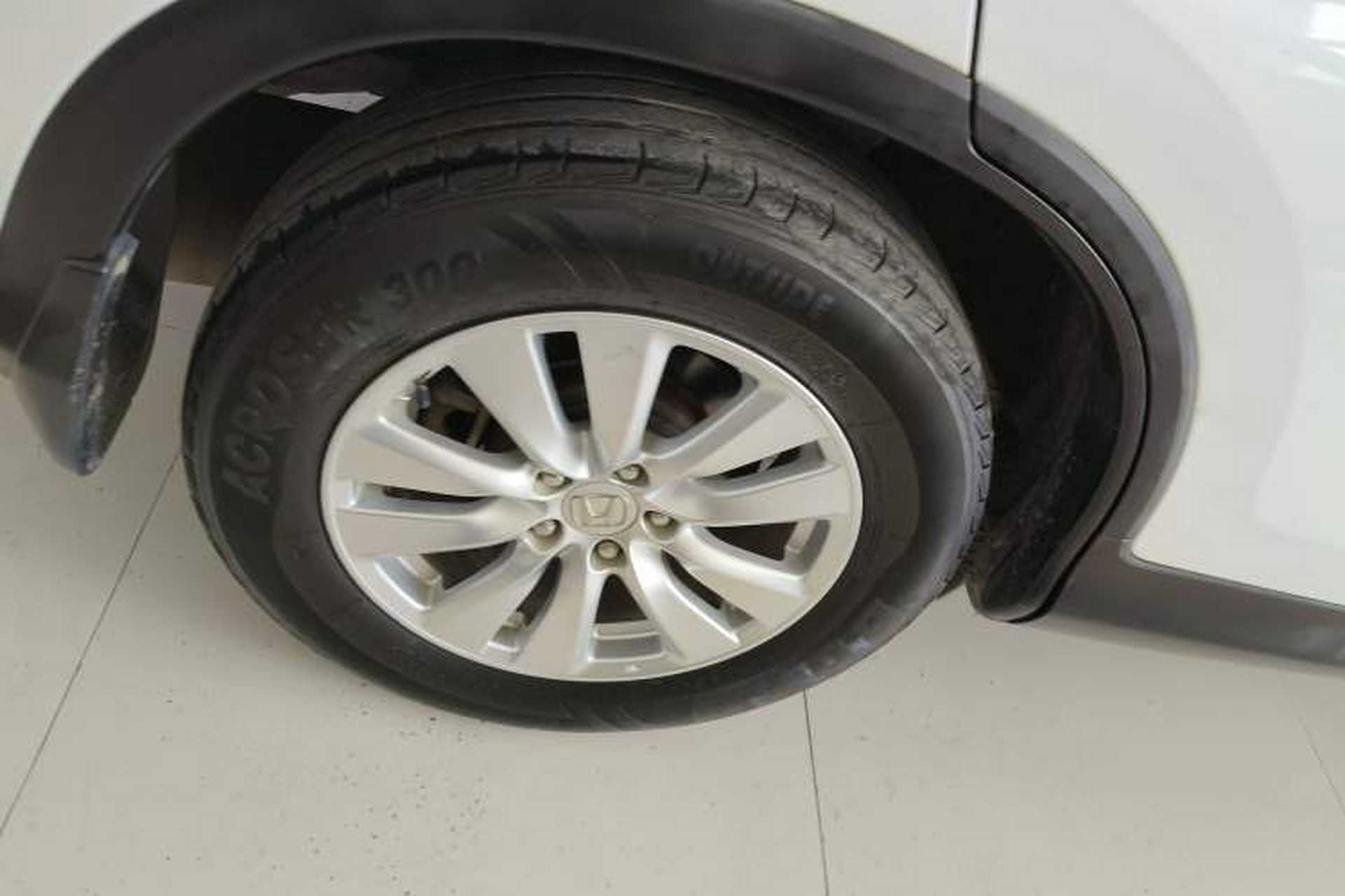 Used Honda CR-V 2016 2.0L two-wheel drive Urban Edition Exterior 5