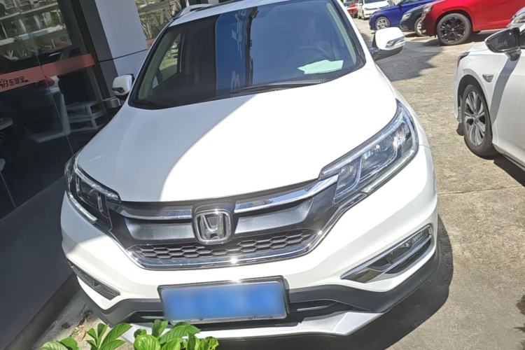 Used Honda CR-V 2016 2.0L two-wheel drive Urban Edition Front