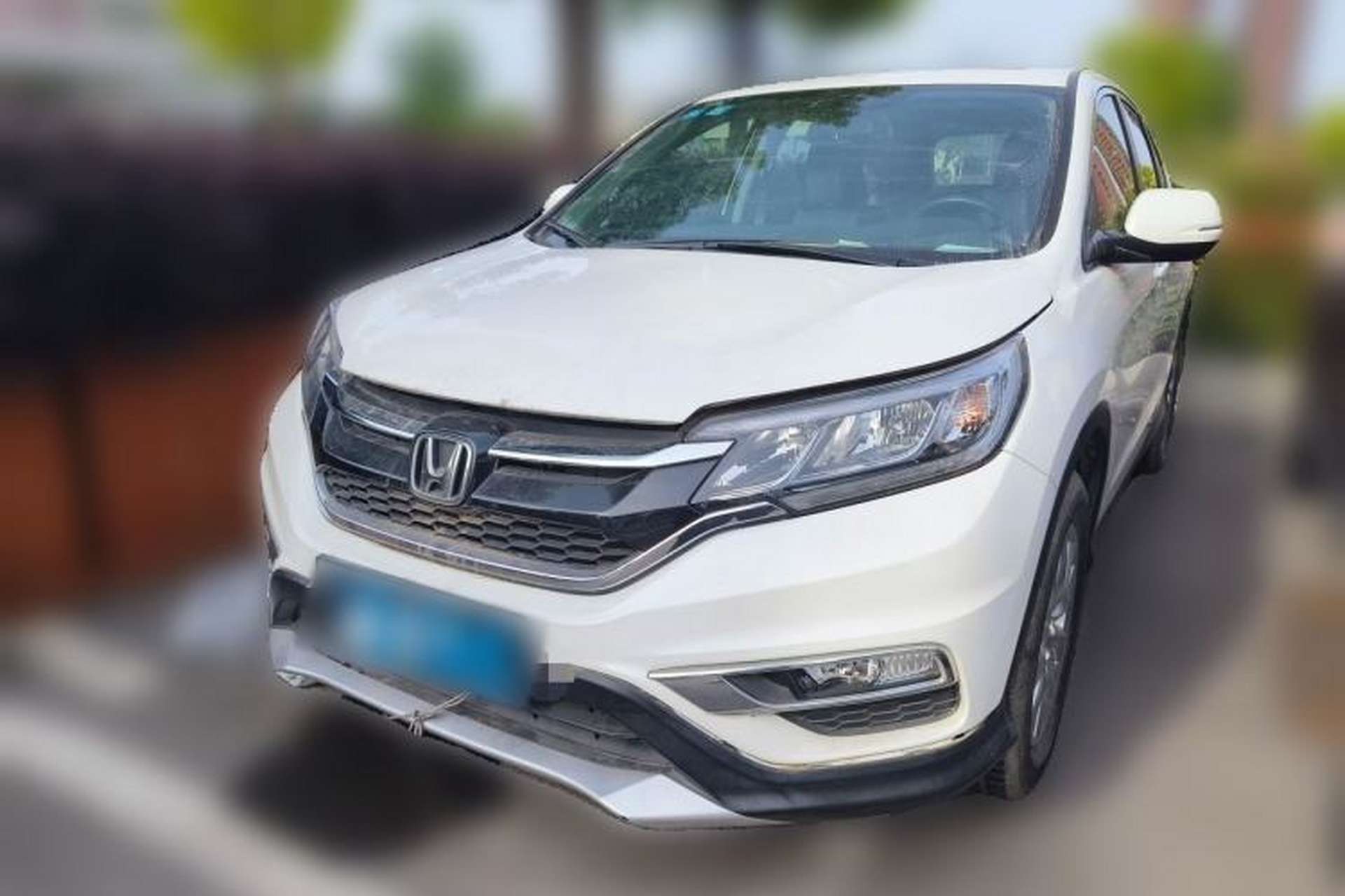 Used Honda CR-V 2016 2.0L two-wheel drive Urban Edition Front Left 45 Deg