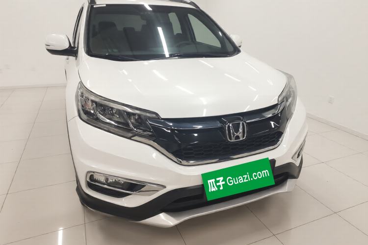 Used Honda CR-V 2016 2.0L two-wheel drive Urban Edition Front