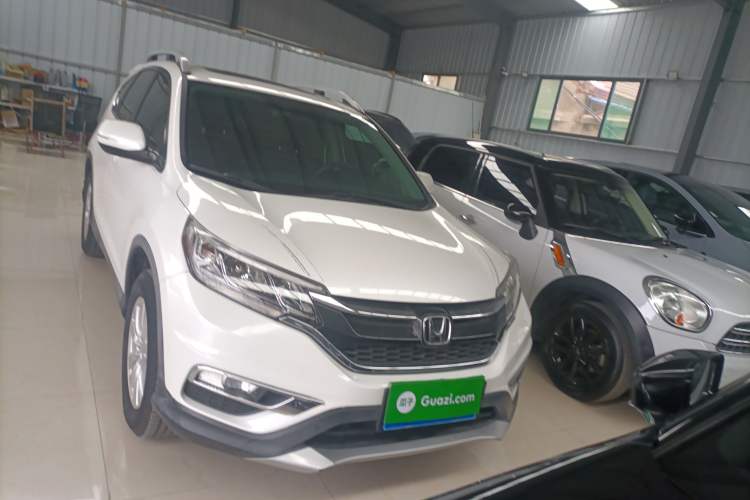 Used Honda CR-V 2016 2.0L two-wheel drive Urban Edition Front
