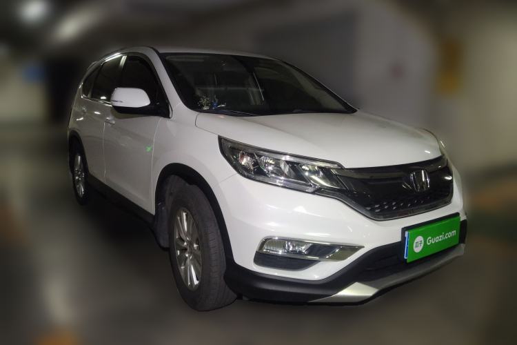 Used Honda CR-V 2016 2.0L Two-Wheel Drive Classic Edition Front Right 45 Deg