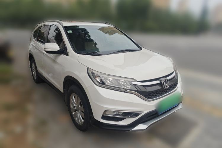Used Honda CR-V 2016 2.0L two-wheel drive Urban Edition Front Right 45 Deg