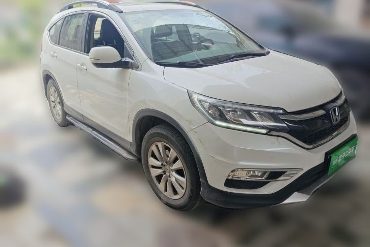 Used Honda CR-V 2016 2.0L two-wheel drive Urban Edition Front Right 45 Deg