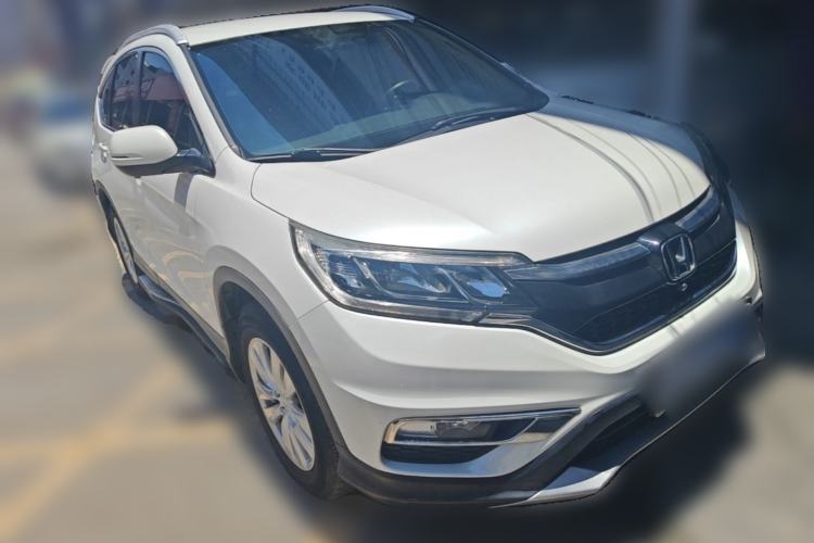 Used Honda CR-V 2016 2.0L Two-Wheel Drive Classic Edition Front Right 45 Deg