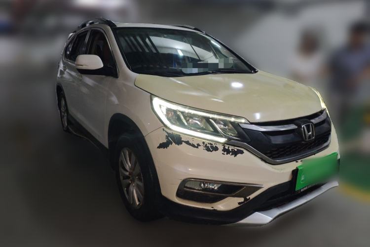 Used Honda CR-V 2016 2.0L two-wheel drive Urban Edition Front Right 45 Deg