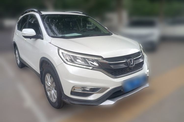 Used Honda CR-V 2016 2.0L two-wheel drive Urban Edition Front Right 45 Deg