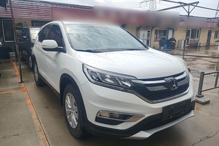 Used Honda CR-V 2016 2.0L two-wheel drive Urban Edition Front Right 45 Deg