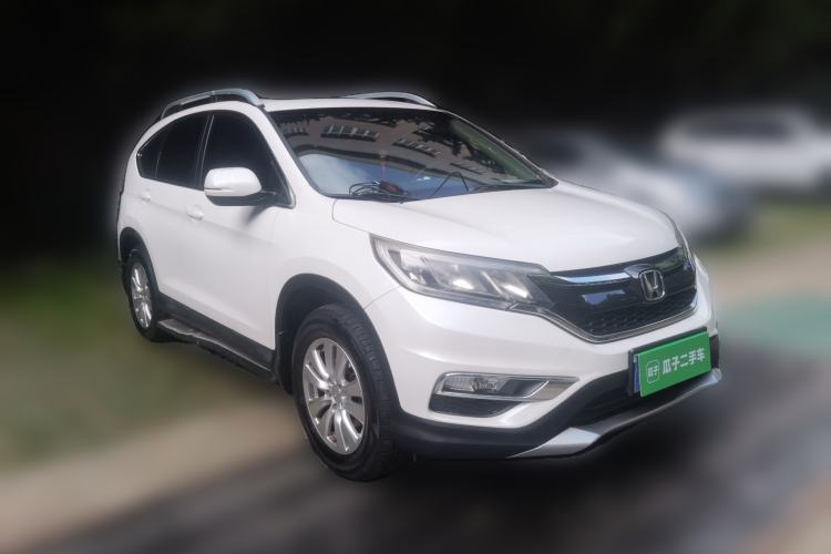 Used Honda CR-V 2016 2.0L two-wheel drive Urban Edition Front Right 45 Deg