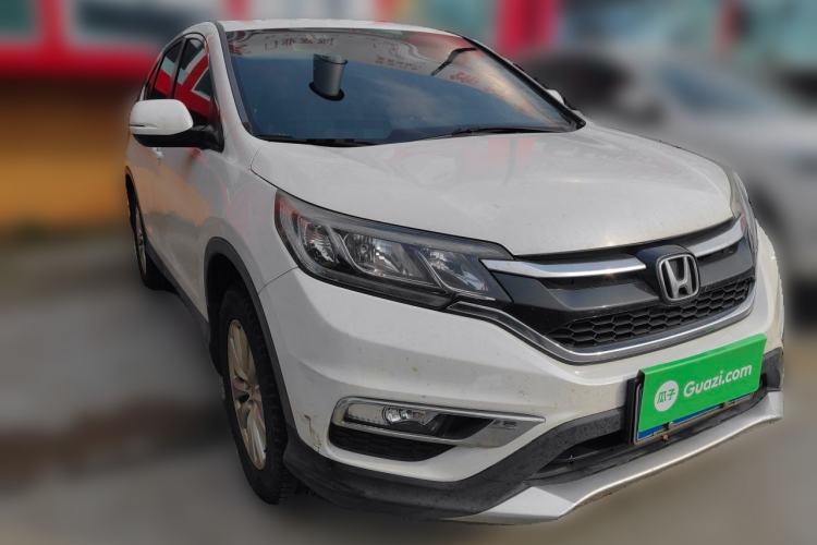 Used Honda CR-V 2016 2.0L two-wheel drive Urban Edition Front Right 45 Deg