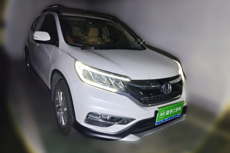 Used Honda CR-V 2016 2.0L two-wheel drive Urban Edition Front Right 45 Deg