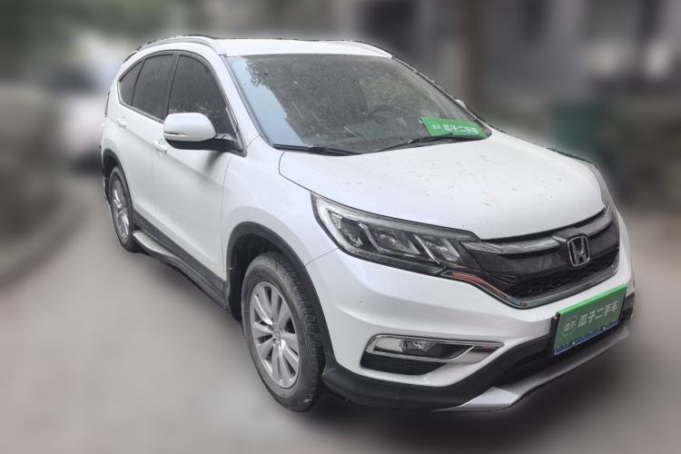 Used Honda CR-V 2016 2.0L Two-Wheel Drive Classic Edition Front Right 45 Deg