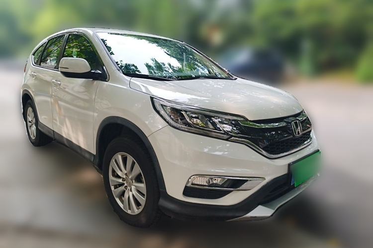 Used Honda CR-V 2016 2.0L Two-Wheel Drive Classic Edition Front Right 45 Deg
