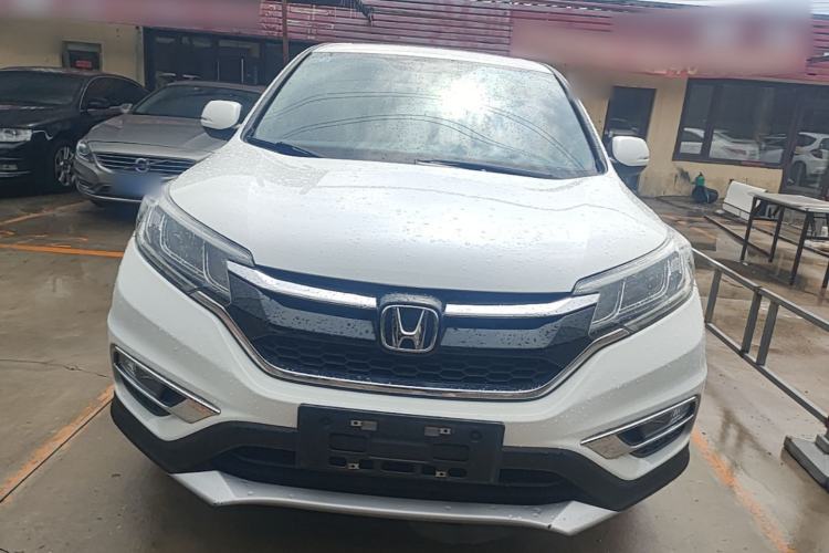 Used Honda CR-V 2016 2.0L two-wheel drive Urban Edition Front
