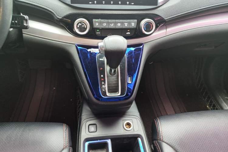 Used Honda CR-V 2016 2.0L Two-Wheel Drive Classic Edition Gear Lever
