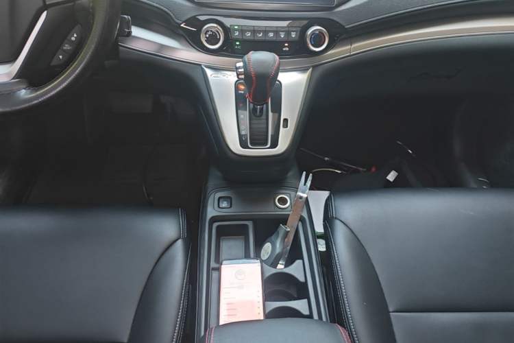 Used Honda CR-V 2016 2.0L two-wheel drive Urban Edition Gear Lever