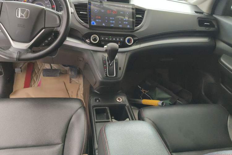 Used Honda CR-V 2016 2.0L two-wheel drive Urban Edition Gear Lever