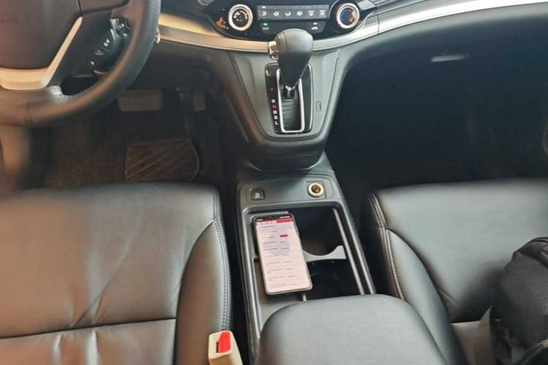 Used Honda CR-V 2016 2.0L two-wheel drive Urban Edition Gear Lever