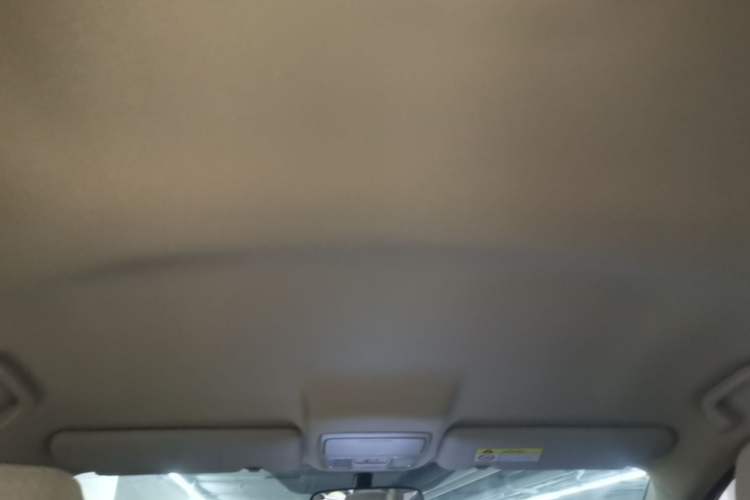 Used Honda CR-V 2016 2.0L Two-Wheel Drive Classic Edition Headliner