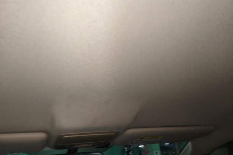 Used Honda CR-V 2016 2.0L Two-Wheel Drive Classic Edition Headliner
