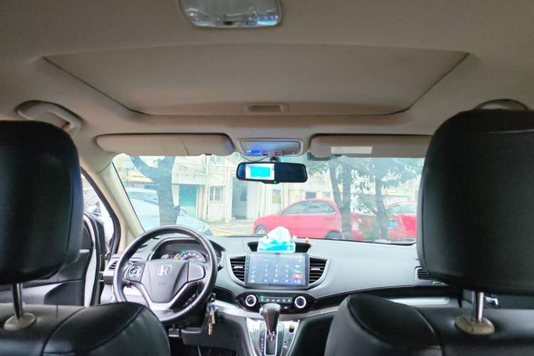 Used Honda CR-V 2016 2.0L two-wheel drive Urban Edition Headliner