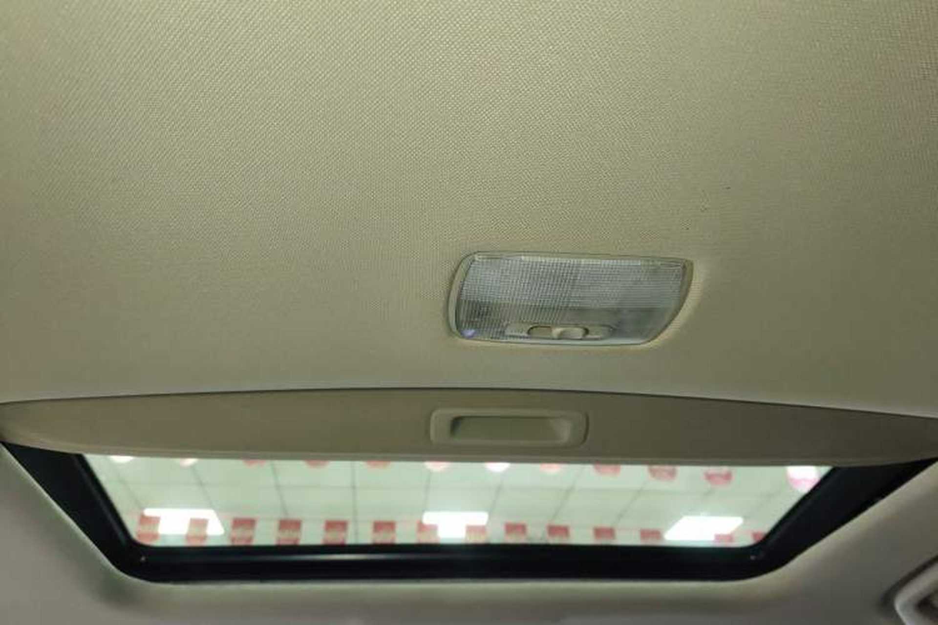 Used Honda CR-V 2016 2.0L two-wheel drive Urban Edition Headliner