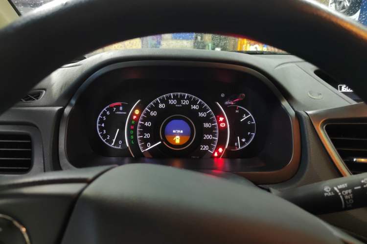 Used Honda CR-V 2016 2.0L two-wheel drive Urban Edition Instrument Cluster