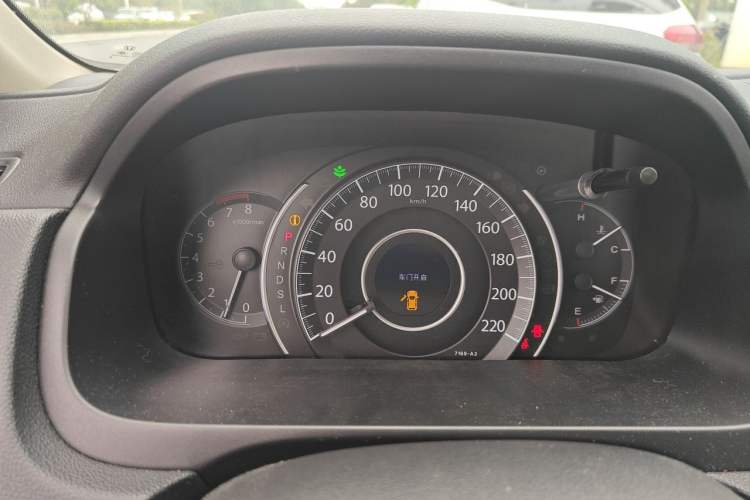 Used Honda CR-V 2016 2.0L two-wheel drive Urban Edition Instrument Cluster