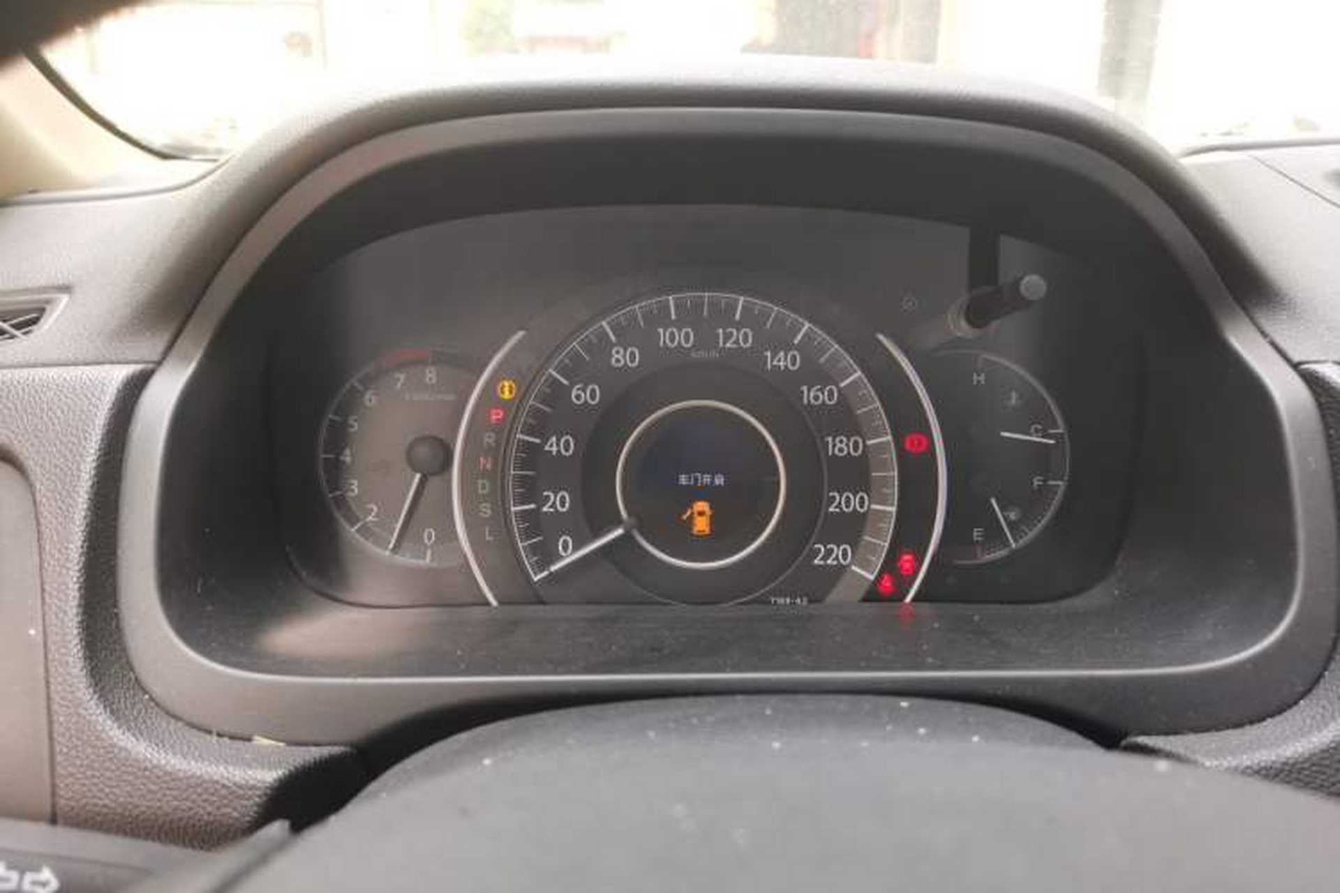 Used Honda CR-V 2016 2.0L two-wheel drive Urban Edition Instrument Cluster