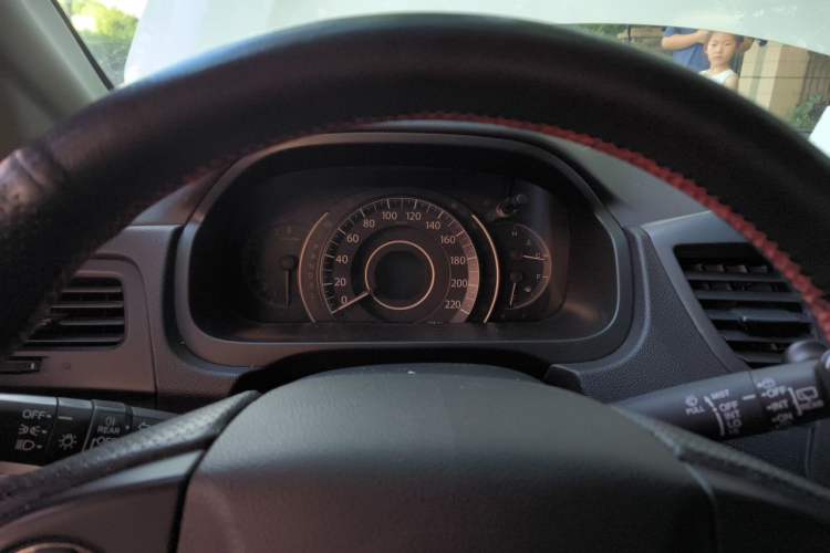 Used Honda CR-V 2016 2.0L Two-Wheel Drive Classic Edition Instrument Cluster