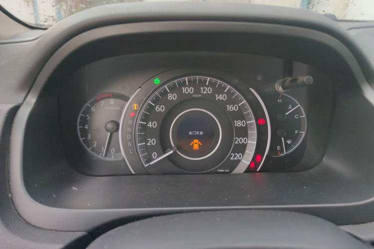 Used Honda CR-V 2016 2.0L two-wheel drive Urban Edition Instrument Cluster