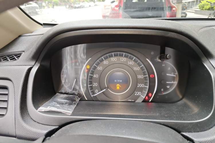 Used Honda CR-V 2016 2.0L two-wheel drive Urban Edition Instrument Cluster
