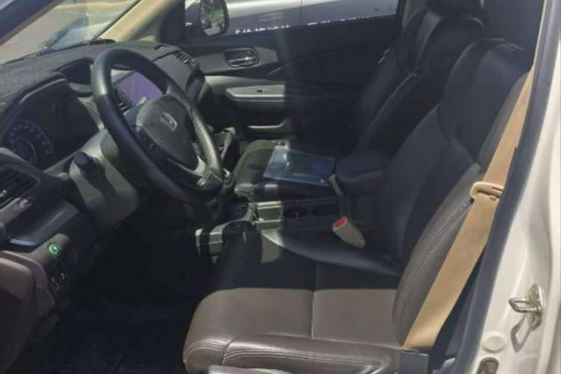 Used Honda CR-V 2016 2.0L Two-Wheel Drive Classic Edition Interior 3