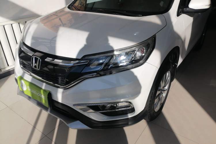 Used Honda CR-V 2016 2.0L Two-Wheel Drive Classic Edition Left Front Headlight