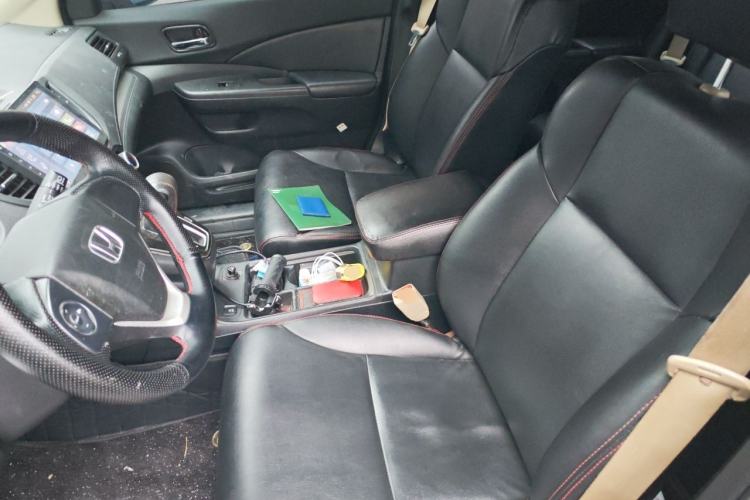 Used Honda CR-V 2016 2.0L two-wheel drive Urban Edition Left Front Seat