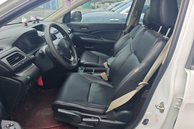 Used Honda CR-V 2016 2.0L Two-Wheel Drive Classic Edition Left Front Seat