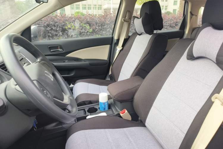 Used Honda CR-V 2016 2.0L two-wheel drive Urban Edition Left Front Seat