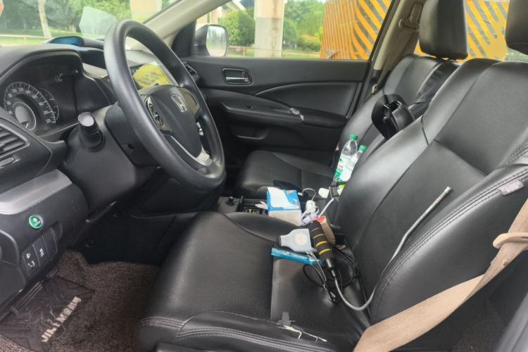 Used Honda CR-V 2016 2.0L Two-Wheel Drive Classic Edition Left Front Seat