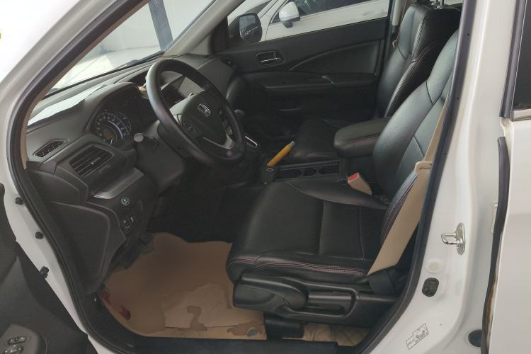Used Honda CR-V 2016 2.0L two-wheel drive Urban Edition Left Front Seat