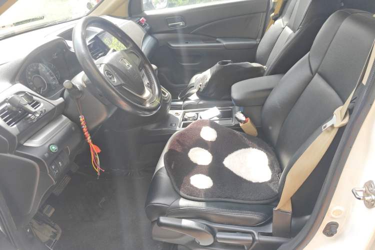 Used Honda CR-V 2016 2.0L two-wheel drive Urban Edition Left Front Seat